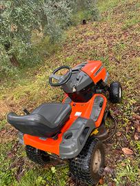 Trattore husqvarna lth 154 2012