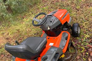 Trattore husqvarna lth 154 2012