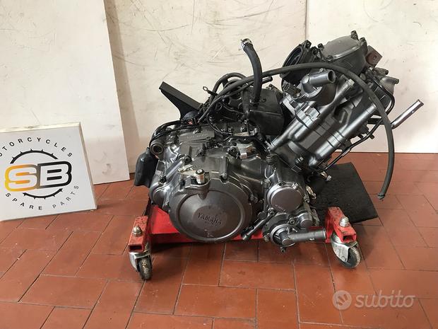 Motore yamaha mt-03 2008