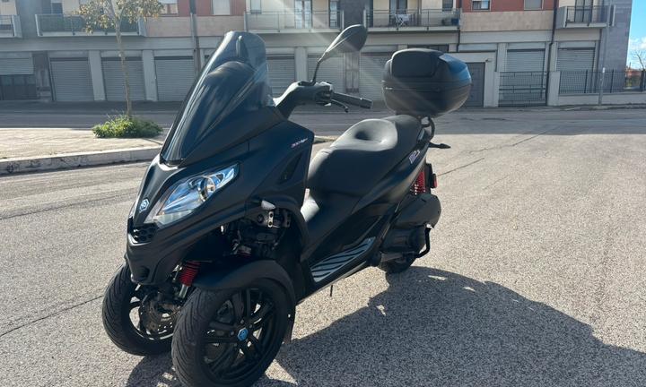 Piaggio MP3
