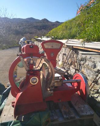 affettatrice e bilancia San Giorgio 