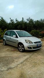 Ford Fiesta 1.4 TDCi - Ideale Neopatentati - Consu