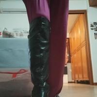 stivali neri similpelle tacco basso