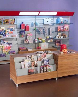 Attività / Licenza di 90 m² con 2 locali a Lucca