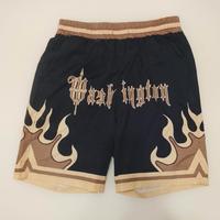 pantaloncino nero e marrone