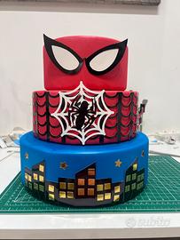 Torta scenografica spiderman