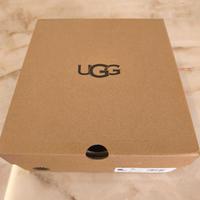 Stivaletti UGG nuovi