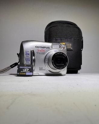 Olympus Camedia C-370 Zoom – 3.2MP CCD – Zoom 3x