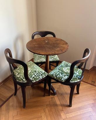 Tavolino con sedie da bar / salotto in legno noce