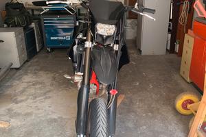 moto SWM 125 r del 2021