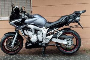 Yamaha Fazer 600 FZ6