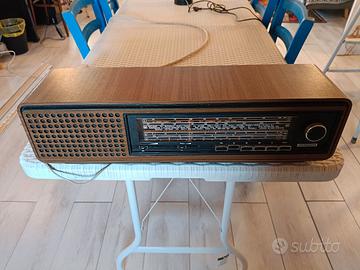 Radio Vintage Grunding RF611