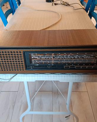 Radio Vintage Grunding RF611