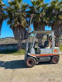 Carrello elevatore om,30c,anno 88