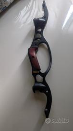 Riser Hoyt Tiburon nero opaci 19" ILF
