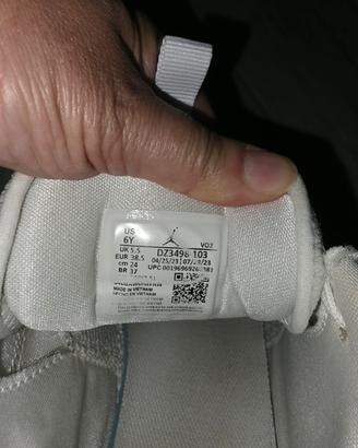 scarpa da basket Jordan 38.5