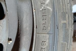 cerchi con gomme