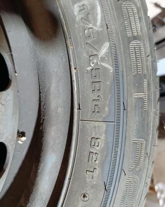 cerchi con gomme