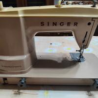 Macchina da cucire Singer 402M vintage