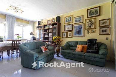 APPARTAMENTO VIA FARES IN BUONE CONDIZIONI