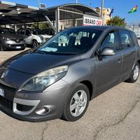 Renault Scenic X Mood 1.5 dCi 110CV Dynamique 2010