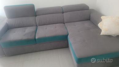 divano con penisola