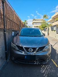 Nissan quashqai