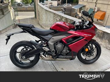 TRIUMPH Daytona 660 Abs