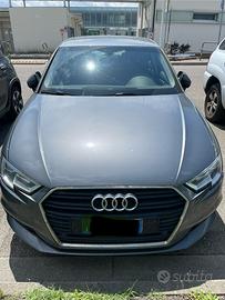 Audi a3 1.6 s-tronic