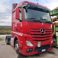 B459 - Trattore stradale Mercedes-Benz Actros 18.4