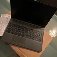 Computer PC portatile Hp come nuovo