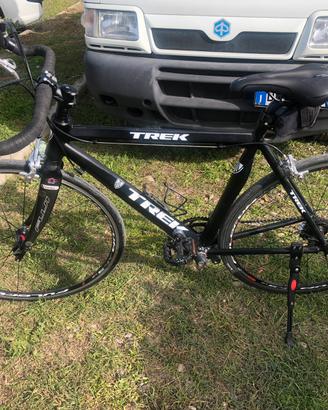BICI DA STRADA TREK “FUJI” IN LEGA