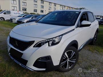 Peugeot 3008 BlueHDi 130 S&S EAT8 Allure