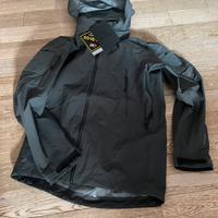 Giubbotto Arc’Teryx impermeabile