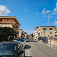 Appartamento ristrutturato con box auto