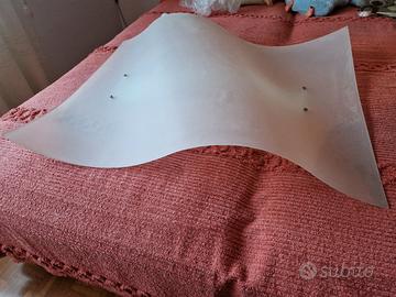   PLAFONIERA ONDULATA 68x88cm