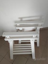 Due cavalletti IKEA