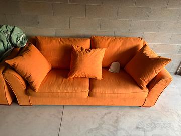 Divano Arancione Poltrone e Sofà