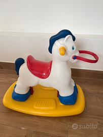 Cavallino a dondolo Chicco