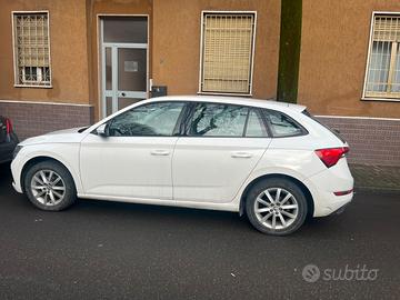 SKODA SCALA METANO