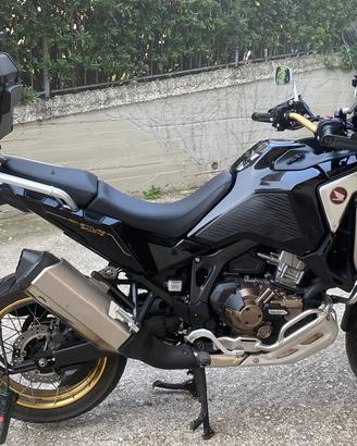Africa twin dct