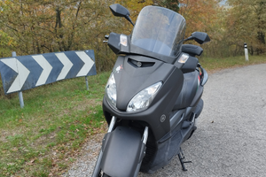 Yamaha Xmax 250 i.e
