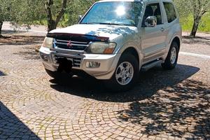 pajero v60 
