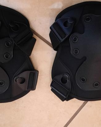 Gomitiere paragomiti protezioni gomiti softair