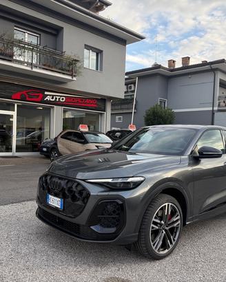 AUDI Q5 SPB TDi S tronic quattro S line