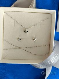 Collana punto luce e orecchini oro bianco