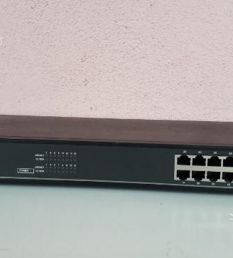 SWITCH ETHERNET GIGAWAY GX-16 Port 10/100 Mbps