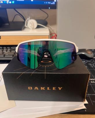 Occhiali oakley suto lite sweep