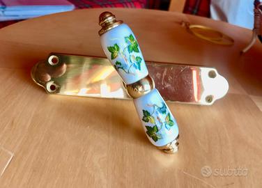 Maniglie per finestra in ceramica decorate 