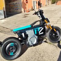 BMW CE 02 (11Kw) - 2024